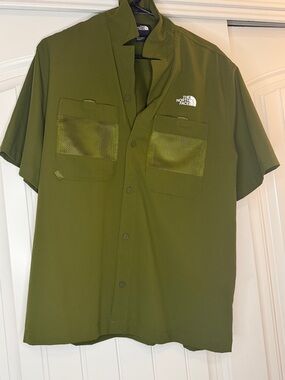 The North Face Men's Short-Sleeve Button-Front Shirt - Olive